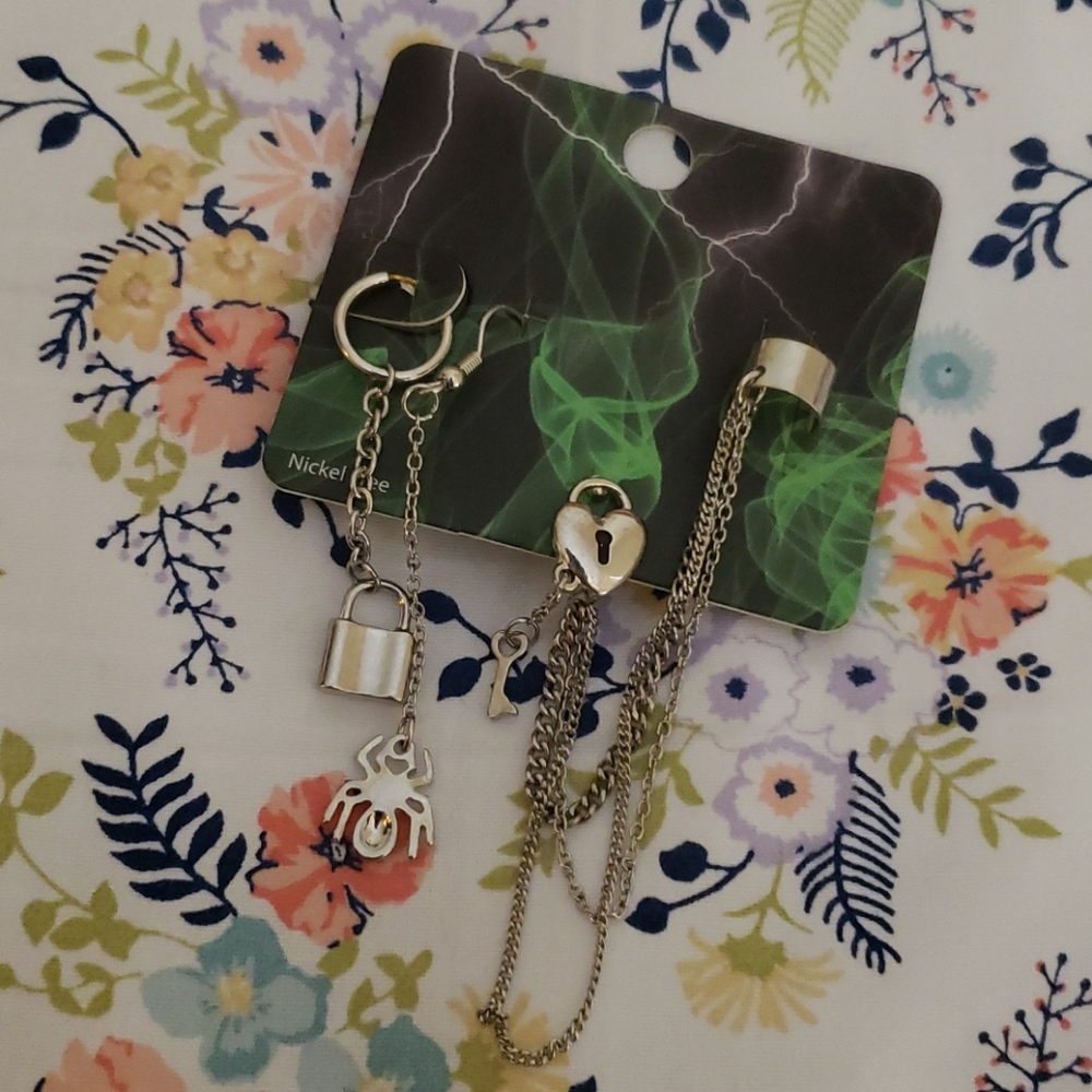 Blackhearts cuff mismatch padlock earrings